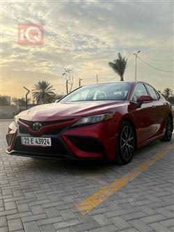 تۆیۆتا کامری